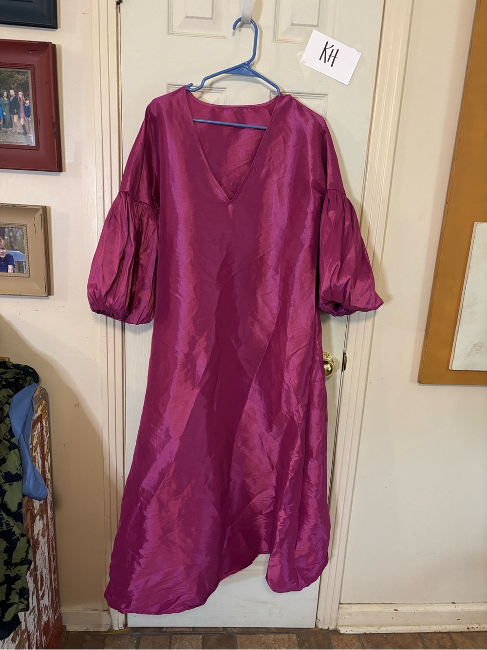 Solid Magenta Puff-Sleeve V-Neck Midi Dress